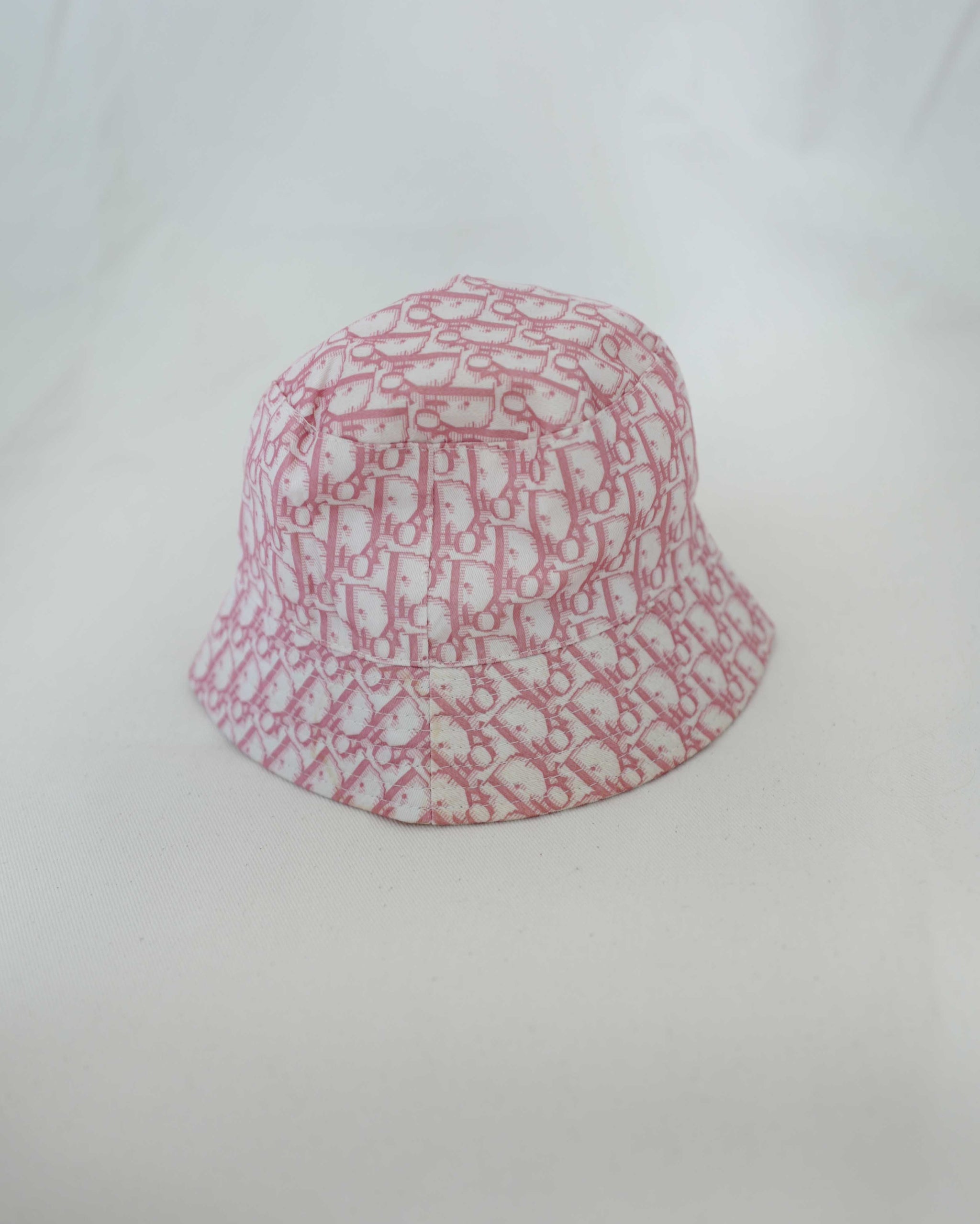 Dior monogram bucket hat online