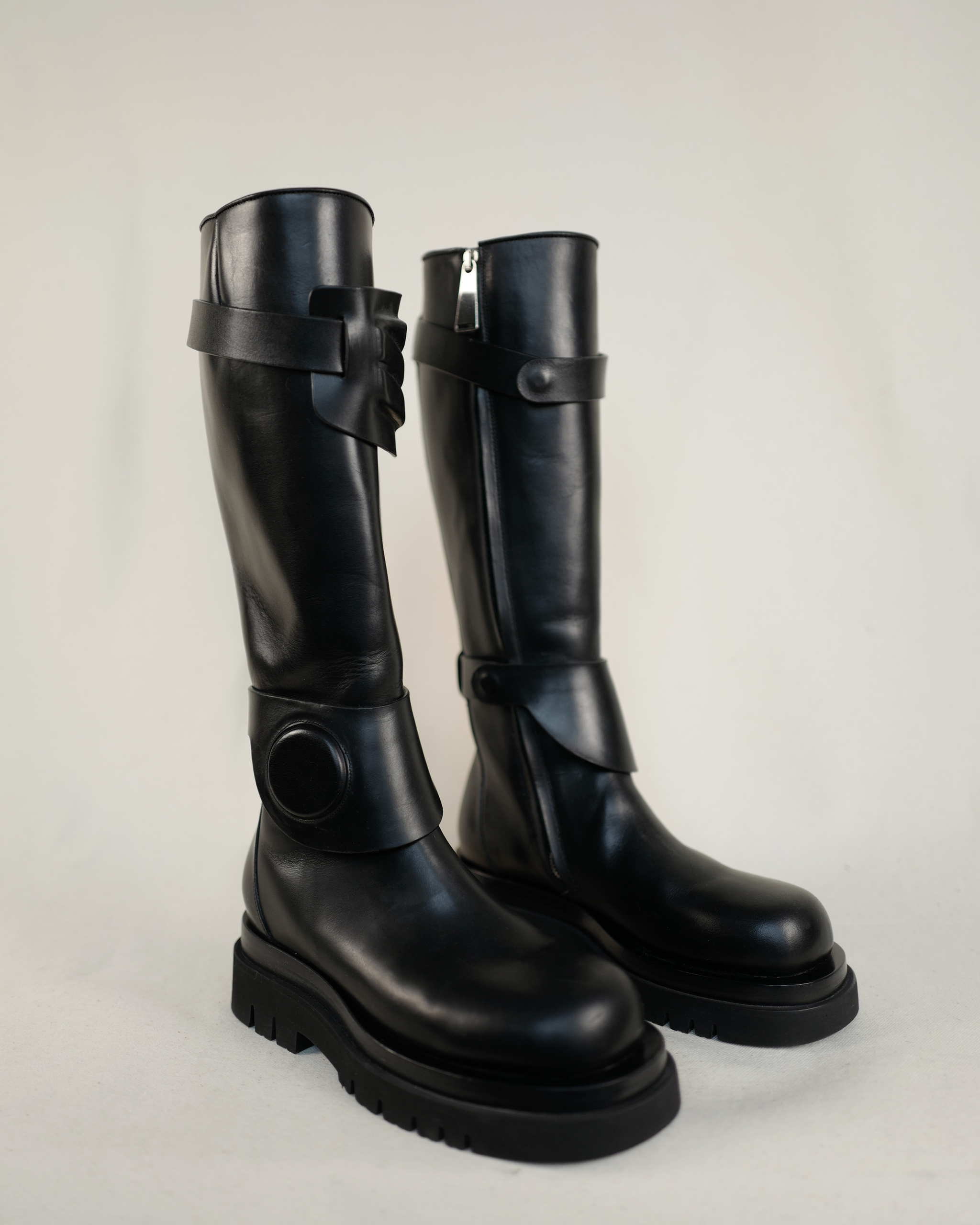 BOTTEGA VENETA KNEE HIGH BOOTS AW19 – Bygone
